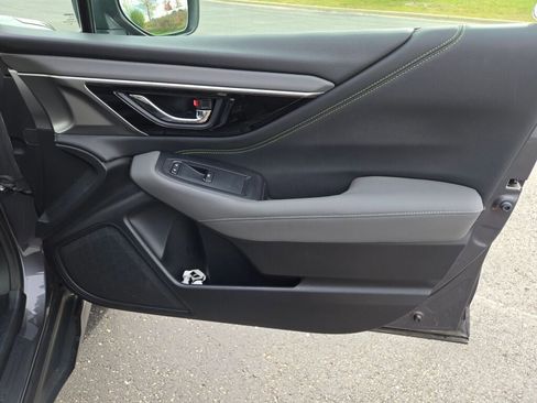 Used 2020 Subaru Outback Onyx Edition XT w/ Popular Package #2 image 5