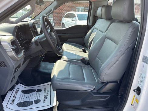 Used 2022 Ford F150 XL w/ Equipment Group 101A High RWD image 19