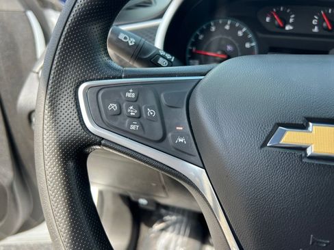 Used 2022 Chevrolet Malibu LS image 26