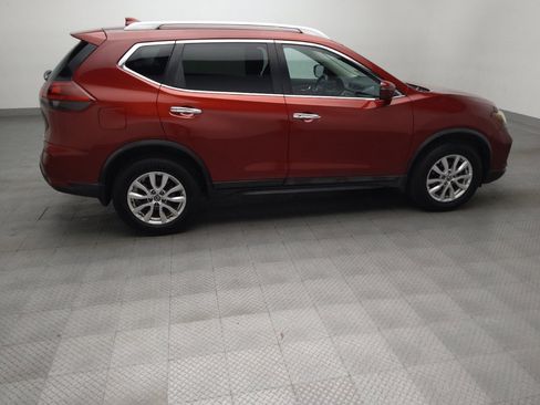 Used 2018 Nissan Rogue SV AWD/4WD image 10
