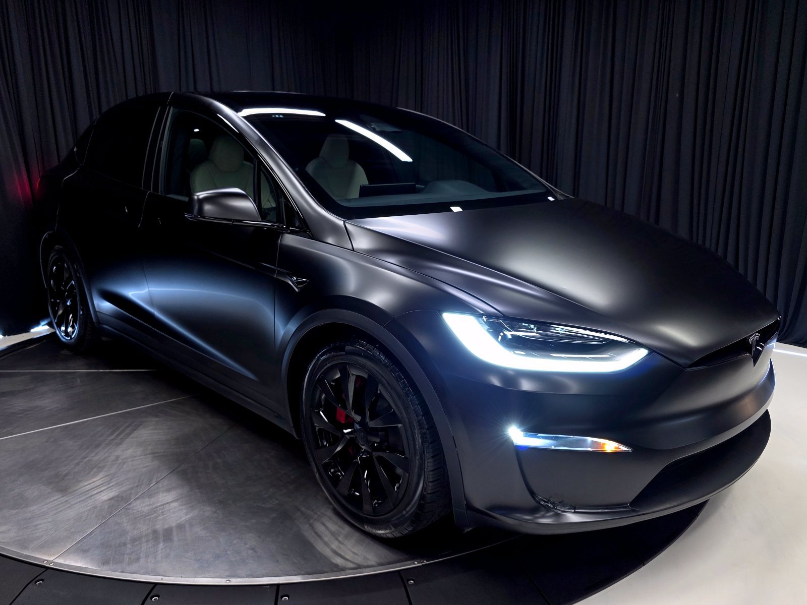 Used 2023 Tesla Model X Plaid AWD/4WD image 46