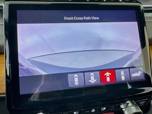 Used 2023 Jeep Grand Cherokee Summit AWD/4WD image 50