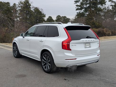 Used 2018 Volvo XC90 T6 Momentum w/ Convenience Package image 7