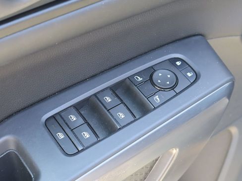 Used 2024 Nissan Pathfinder Rock Creek AWD/4WD image 22