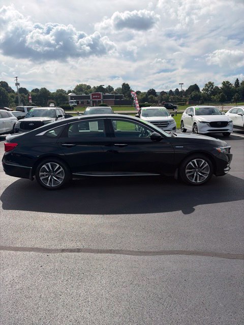 Used 2020 Honda Accord Touring image 4