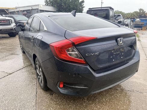Used 2017 Honda Civic EX image 6