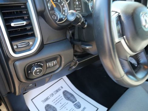 Used 2019 RAM 1500 Big Horn AWD/4WD image 16
