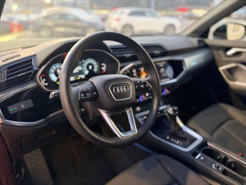 Certified 2025 Audi Q3 2.0T Premium Plus w/ Premium Plus Package AWD/4WD image 12