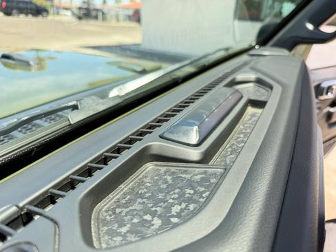 Used 2023 Jeep Wrangler Unlimited w/ Sun & Screen Package AWD/4WD image 20