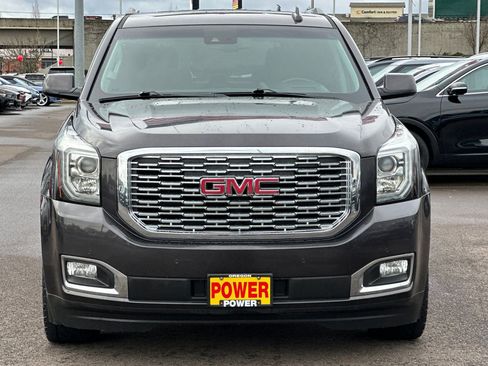 Used 2018 GMC Yukon Denali w/ Open Road Package image 9