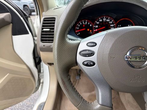 Used 2007 Nissan Altima 2.5 S w/ Technology Pkg FWD image 16