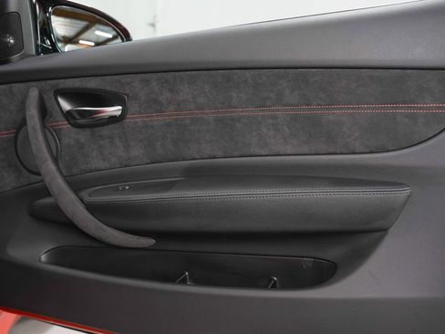 Used 2011 BMW 1 Series M image 31