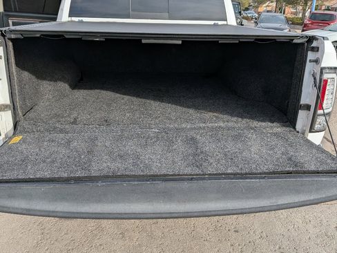 Used 2016 RAM 1500 Laramie image 12