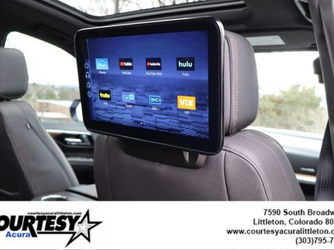 Used 2025 Chevrolet Tahoe High Country AWD/4WD image 36