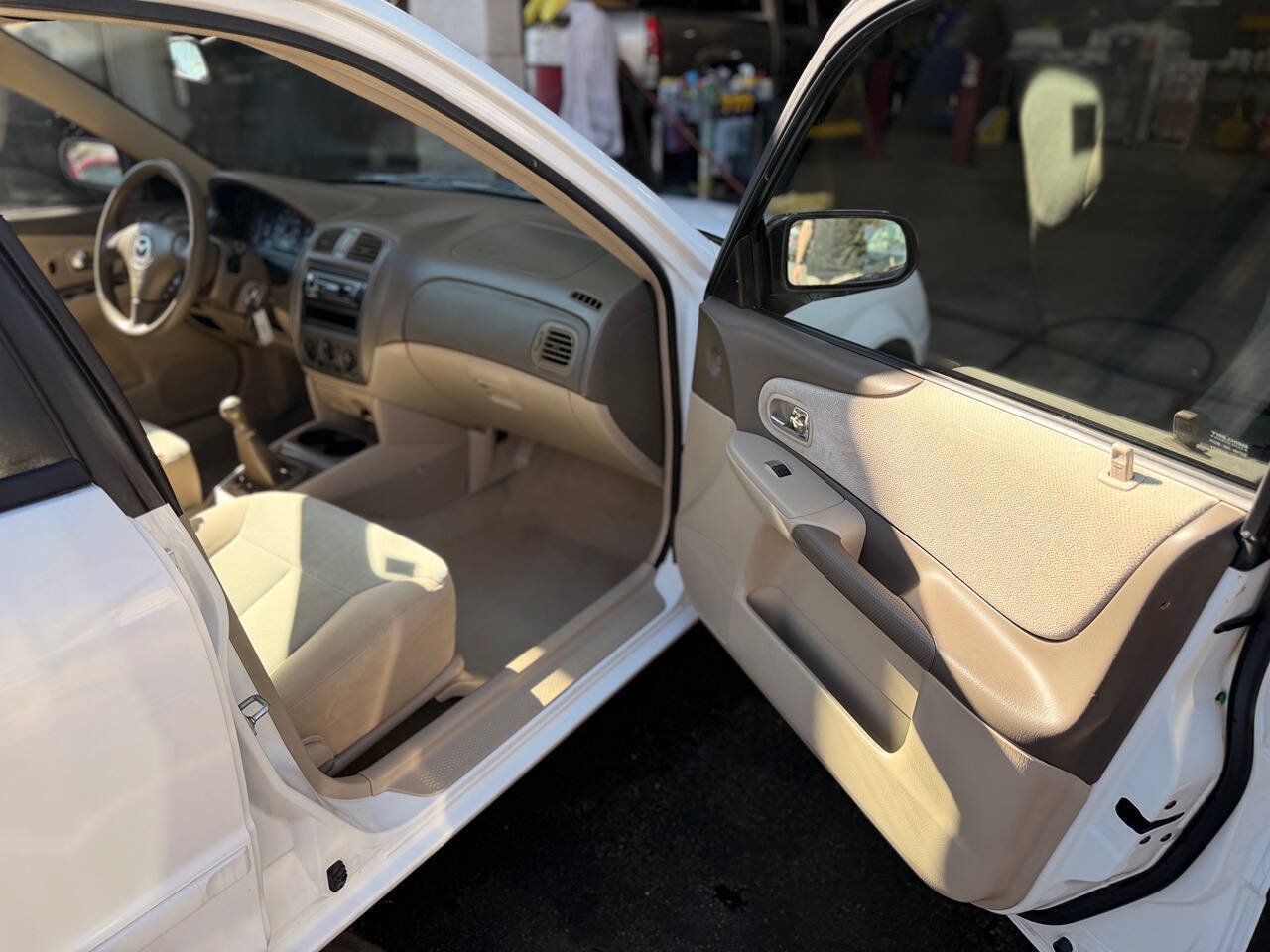 Used 2002 MAZDA Protege FWD image 88