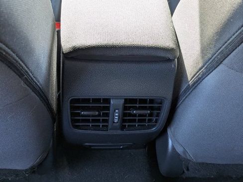 Used 2023 Toyota Corolla Cross LE AWD/4WD image 16
