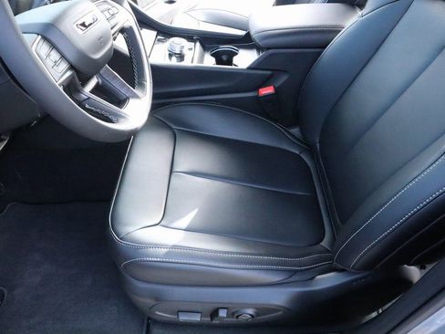 New 2025 Jeep Grand Cherokee Limited image 12