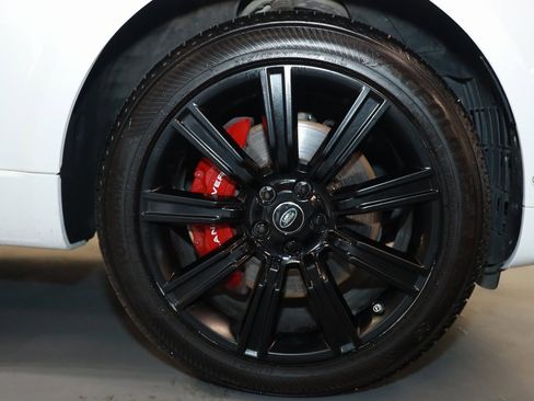 Used 2022 Land Rover Range Rover Sport HST image 26