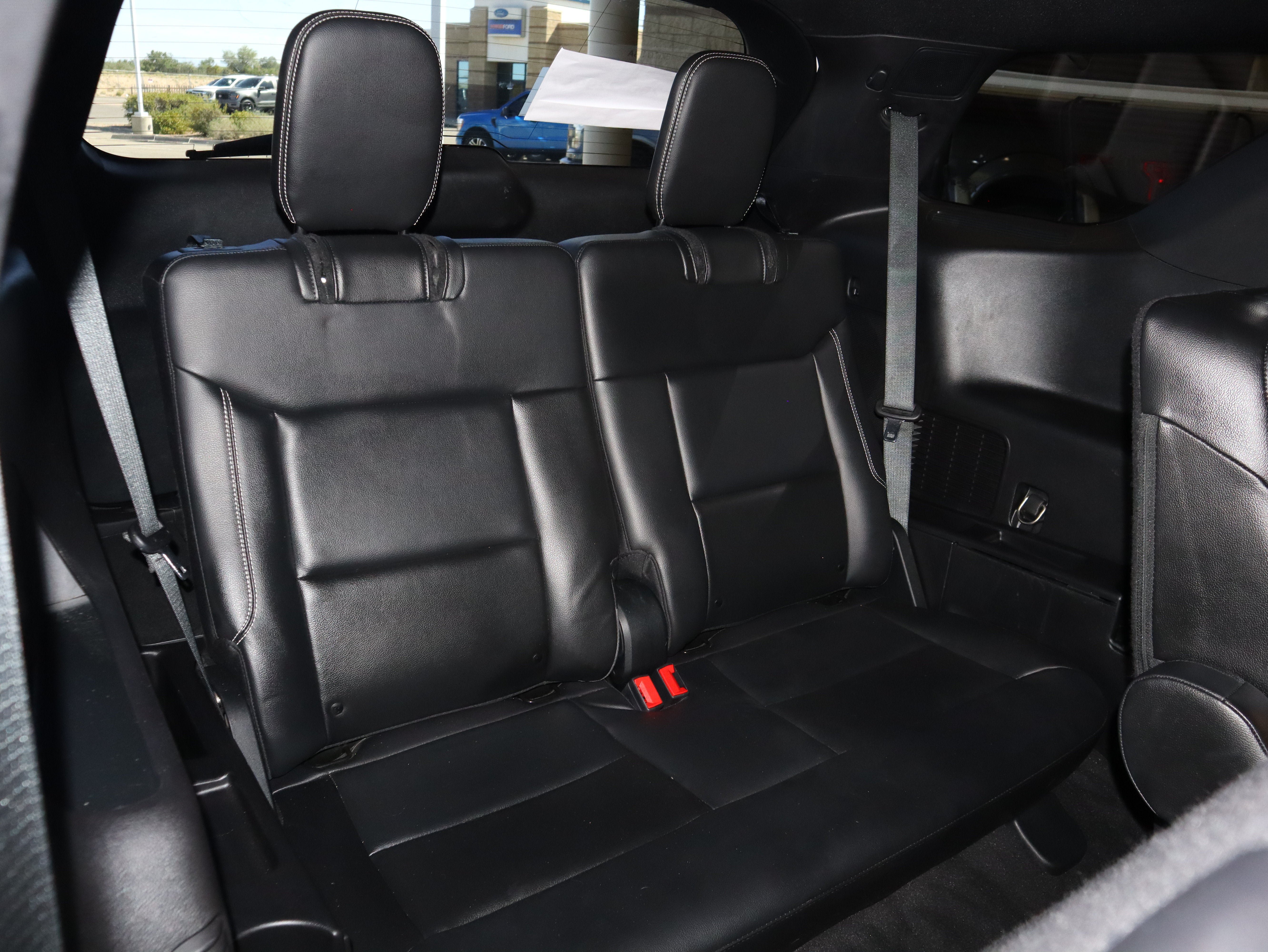 Used 2020 Ford Explorer ST w/ Premium Technology Package AWD/4WD image 45
