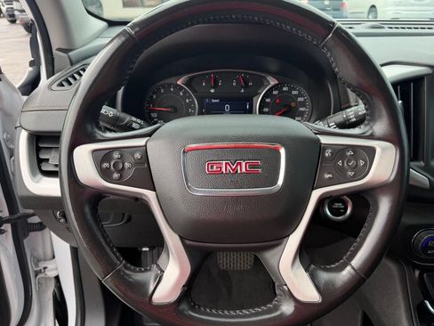 Used 2021 GMC Terrain SLE w/ Driver Convenience Package FWD image 24