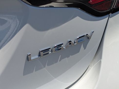 Used 2025 Subaru Legacy Premium AWD/4WD image 29