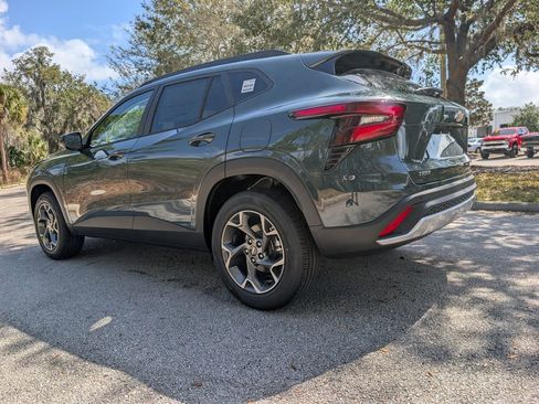 New 2026 Chevrolet Trax LT image 6