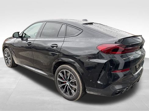 Used 2026 BMW X6 M60i w/ Executive Package image 2