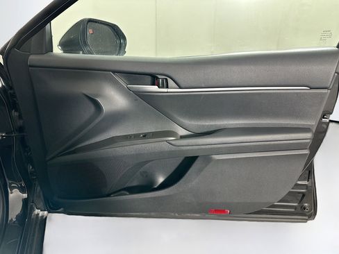 Used 2024 Toyota Camry LE FWD image 27