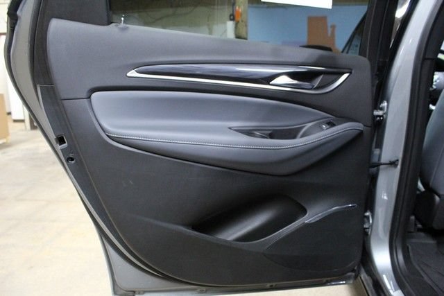 Used 2023 Buick Enclave Essence w/ Experience Buick Package FWD image 15
