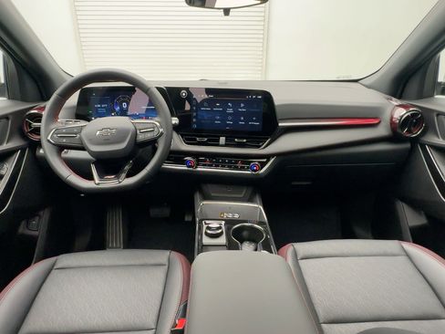 New 2026 Chevrolet Equinox RS w/ LPO, Floor Liner Package image 17