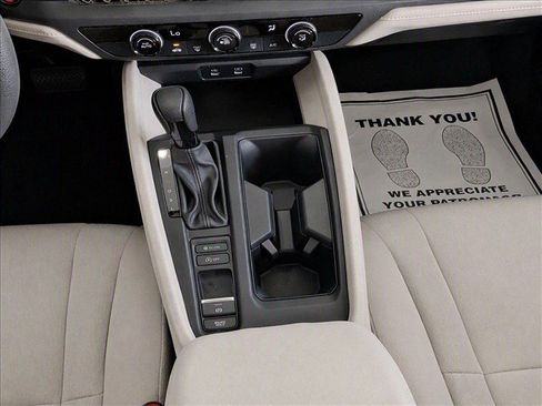 Used 2025 Honda Accord LX image 23