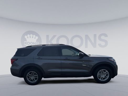 New 2026 Ford Explorer Active image 8