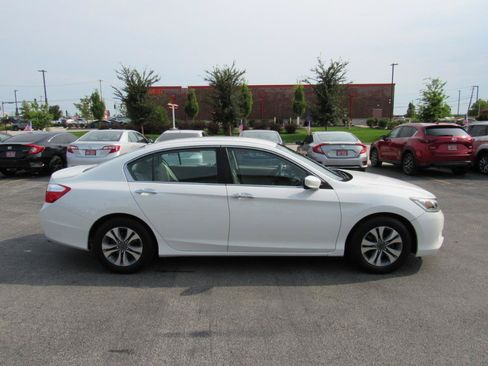 Used 2014 Honda Accord LX image 7