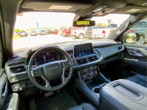 Used 2023 Chevrolet Tahoe RST AWD/4WD image 31