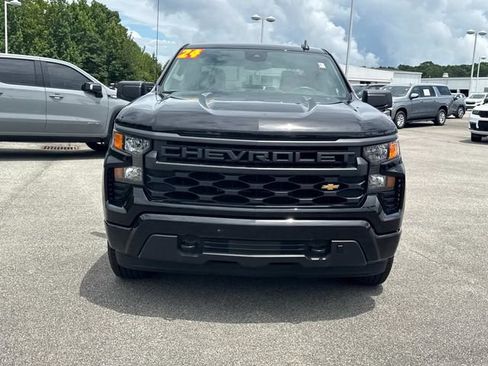Used 2024 Chevrolet Silverado 1500 Custom AWD/4WD image 9