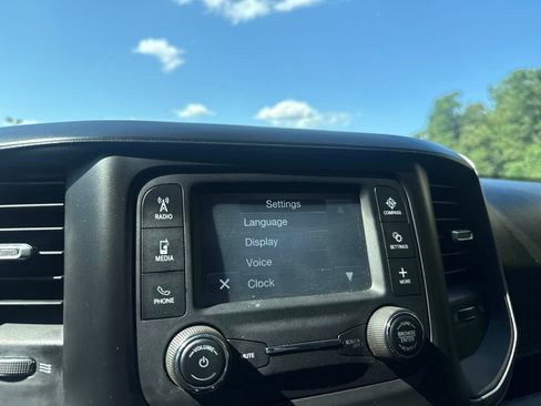 Used 2019 RAM 2500 Tradesman w/ Chrome Appearance Group AWD/4WD image 25
