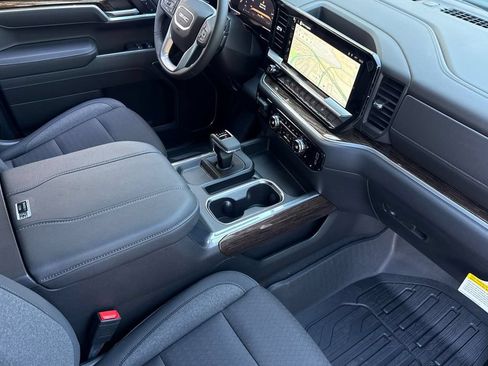 New 2026 GMC Sierra 1500 Elevation w/ Preferred Package AWD/4WD image 15