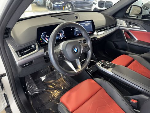 Used 2025 BMW X1 xDrive28i w/ Convenience Package image 20