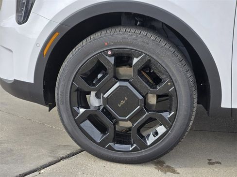 New 2026 Kia Sorento SX image 8