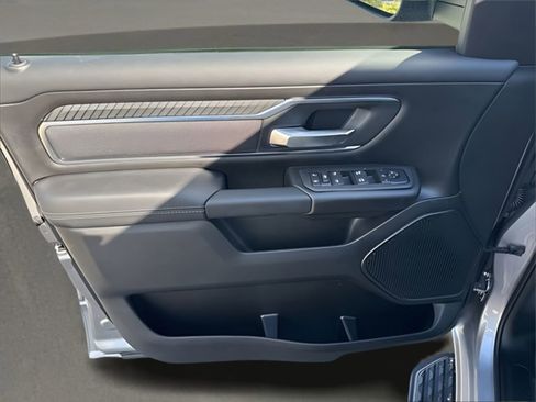 New 2026 RAM 1500 Big Horn AWD/4WD image 13