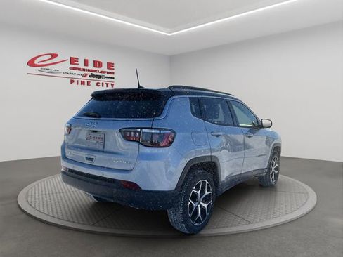 New 2026 Jeep Compass Limited AWD/4WD image 5