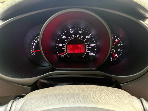 Used 2015 Kia Soul + w/ Audio Package FWD image 12
