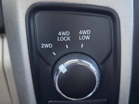 Used 2016 RAM 2500 Laramie w/ Protection Group image 15