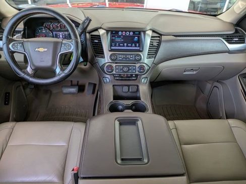 Used 2018 Chevrolet Tahoe LT image 12