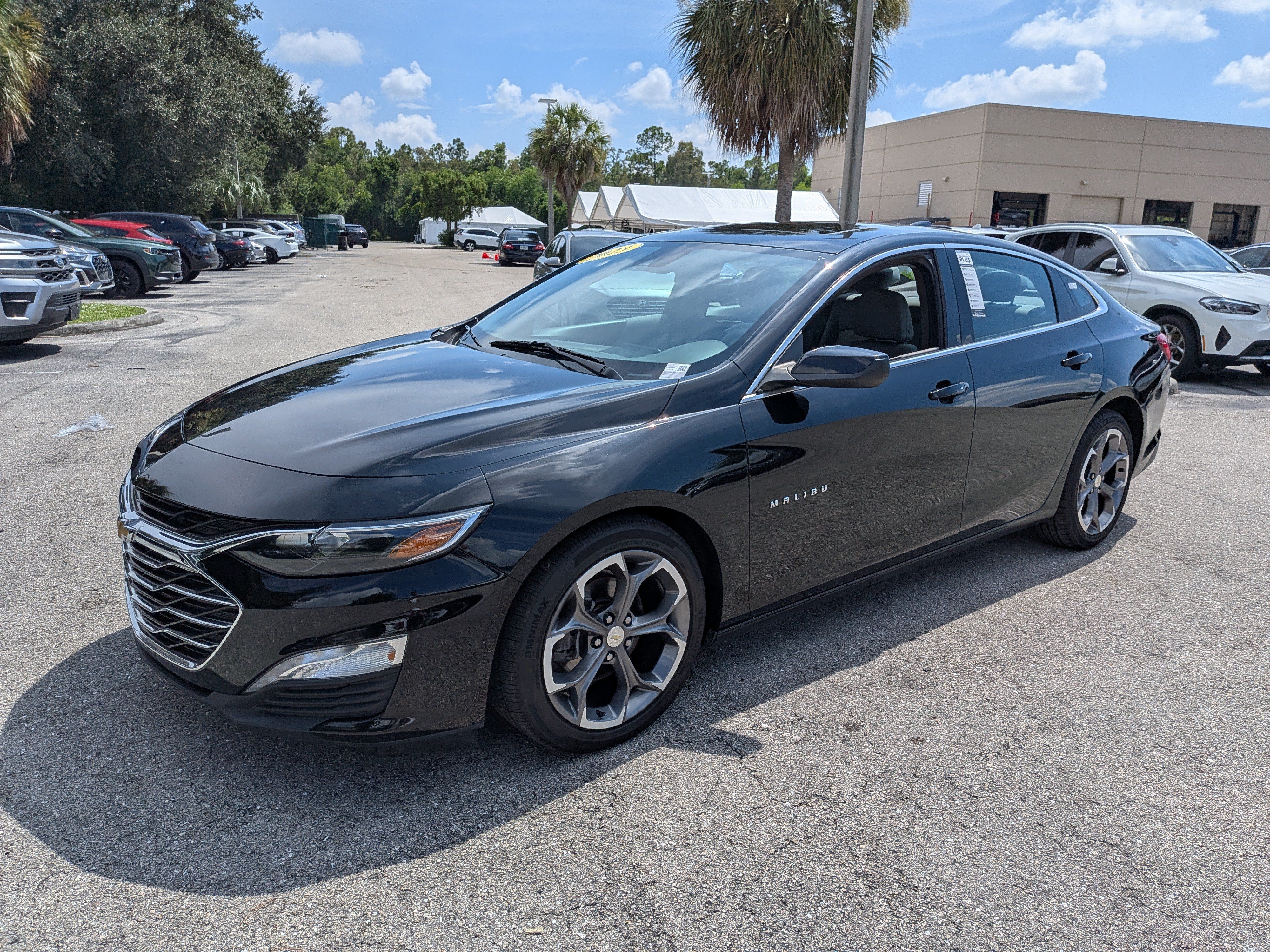 Used 2023 Chevrolet Malibu LT FWD image 8