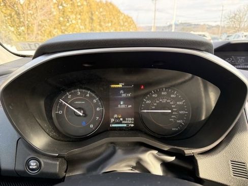 Used 2021 Subaru Crosstrek 2.0i Premium image 25