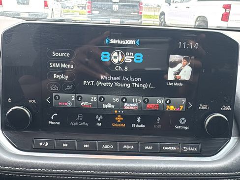 Used 2022 Nissan Rogue Platinum w/ Head-Up Display Package image 18