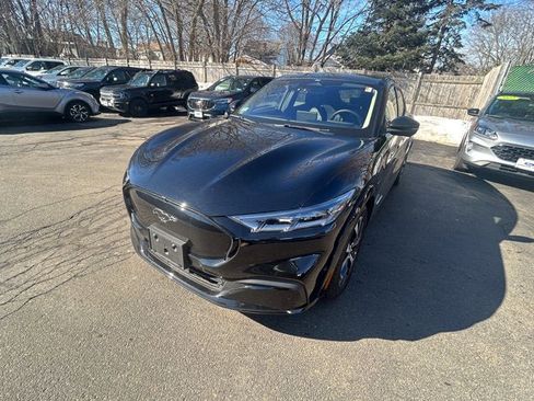 Used 2021 Ford Mustang Mach-E Premium image 3