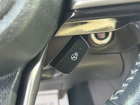 Used 2019 Subaru Ascent Limited AWD/4WD image 31