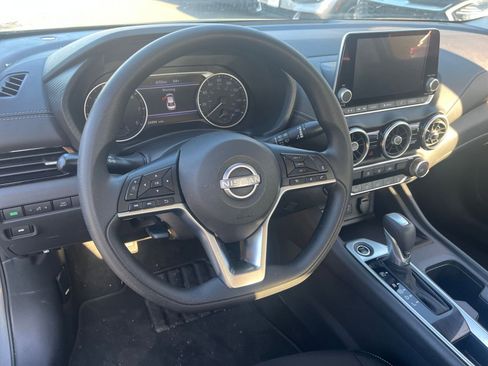 Used 2025 Nissan Sentra SV image 25